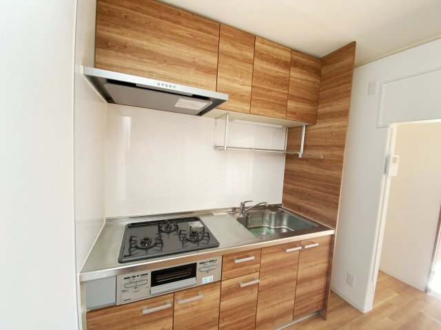 第1山田マンションのキッチン|別号室の参考写真です。