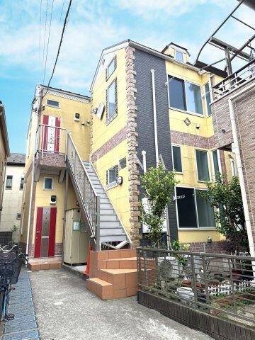 ユナイト小机 ステーションクロスビーの外観