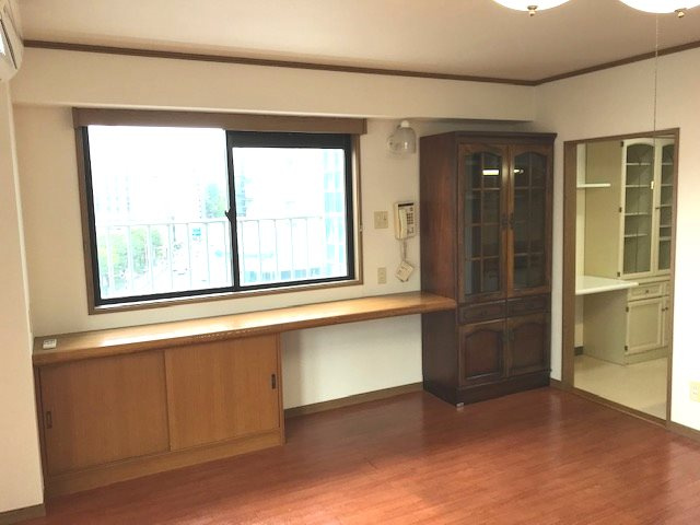 【寝室】花京院ビル