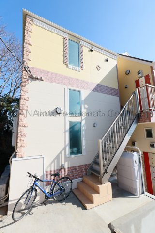 ユナイト日吉クイーン・マカダミアの外観