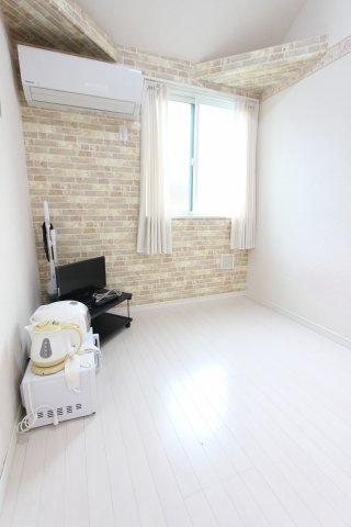 ユナイト 大倉山サンティの杜の居間・リビング