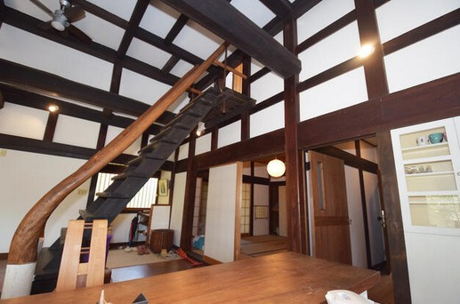 【居間・リビング】 | 大室高原別荘地　戸建