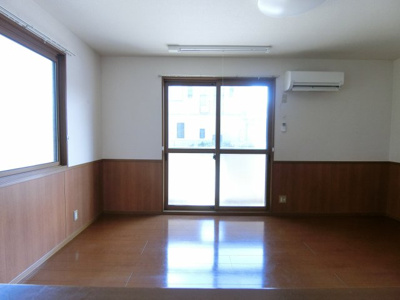 【居間・リビング】 | サンライト | 103号室の写真（イメージ）