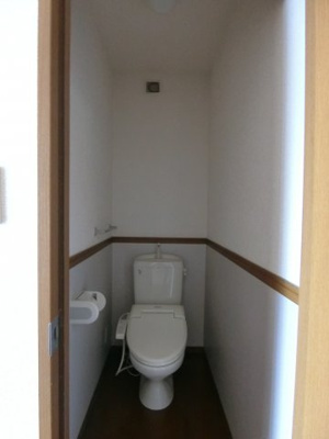 【トイレ】 | サンライト | 103号室の写真（イメージ）
