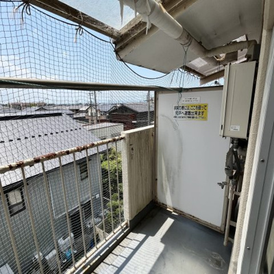 【バルコニー】 | シャトル城町