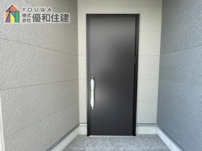 【玄関】 | 新築戸建　神戸市垂水区小束山２丁目