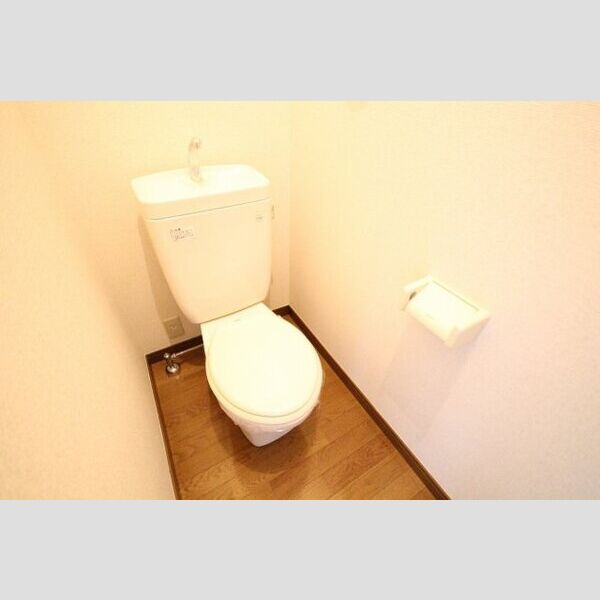 MAISON INVITATION Bのトイレ