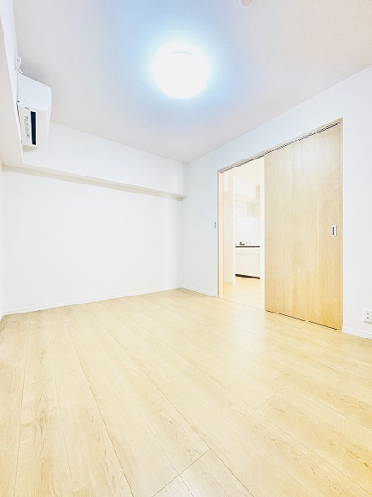 【洋室】 | ライオンズマンション高砂