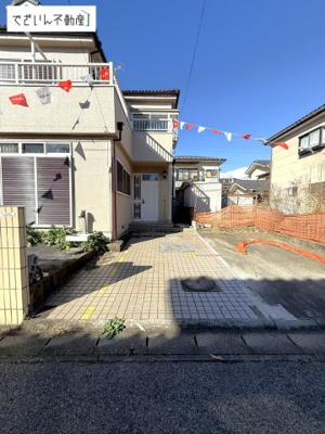 【駐車場】 | 寄居町用土　中古住宅   | 現地(2025年12月撮影)