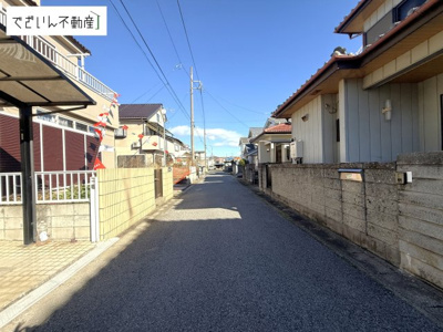 【前面道路含む現地写真】 | 寄居町用土　中古住宅   | 現地(2025年12月撮影)