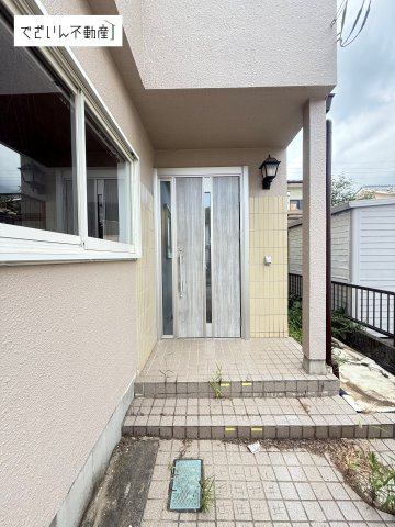 【玄関】 | 寄居町用土　中古住宅   | 現地(2026年7月撮影)