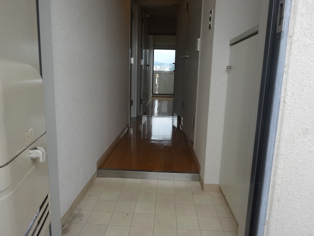 アミスター宝塚の玄関