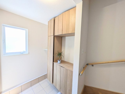 【玄関】 | 大津市真野1丁目34-27　中古戸建