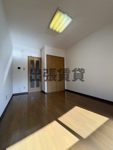 仲介手数料0！！セシボンIIIの居間・リビング