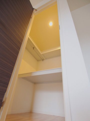 クオーレ大町東 A棟の収納