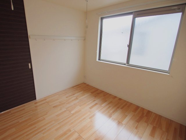 クオーレ大町東 A棟の子供部屋