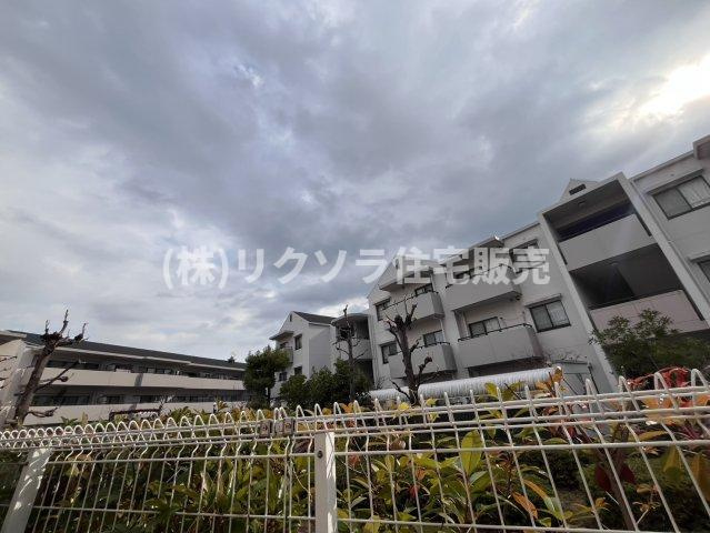 ひらかた北山アミスタ2号棟の展望|■物件内覧・資金計画相談・住宅ローン相談、リフォーム相談、お問合せ受付中■
※当日・翌日のご内覧、ご相談はお電話でのお問合せがスムーズです！