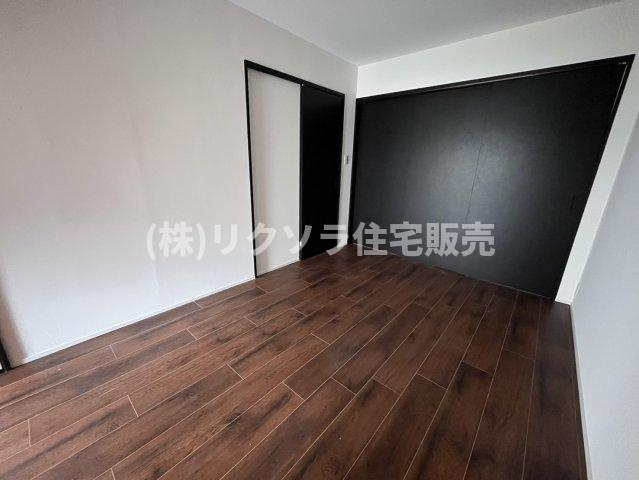 ひらかた北山アミスタ2号棟の子供部屋|洋室6.0帖
■物件内覧・資金計画相談・住宅ローン相談、リフォーム相談、お問合せ受付中■
※当日・翌日のご内覧、ご相談はお電話でのお問合せがスムーズです！