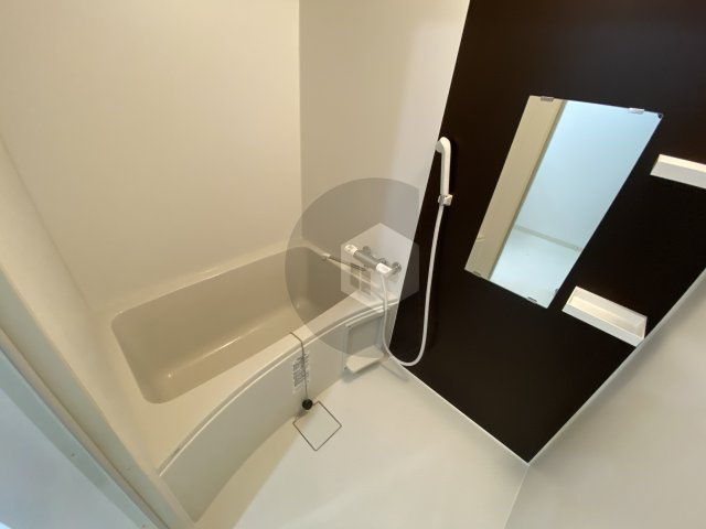 badge tomoi Nord 1の浴室