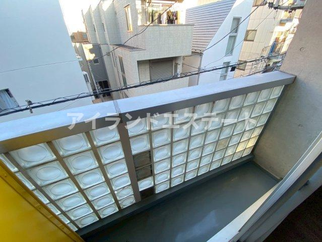 SPAAZIO R-655　角部屋　ディンプルキー　デザイナーズのバルコニー