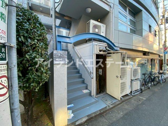 SPAAZIO R-655　角部屋　ディンプルキー　デザイナーズのエントランス