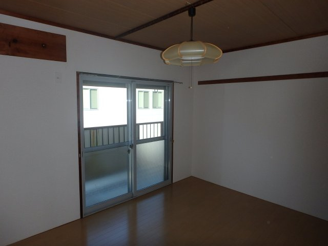 S1754R　蓮台寺コーポの洋室