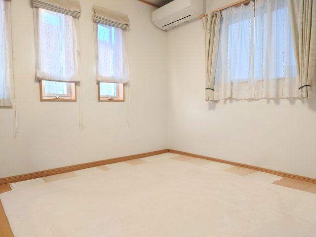 【居間・リビング】の画像