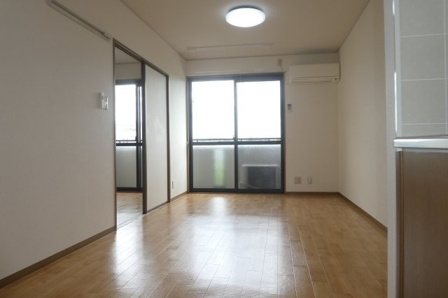 セジュール大内Ｂの居間・リビング