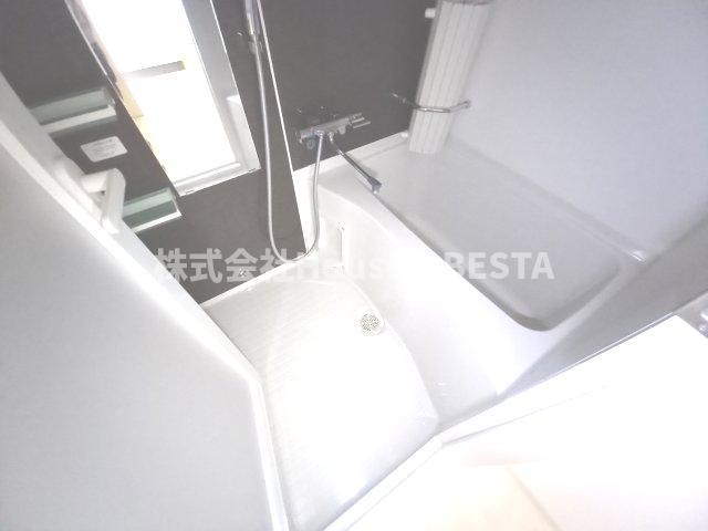 アドバンス神戸アルティスの浴室