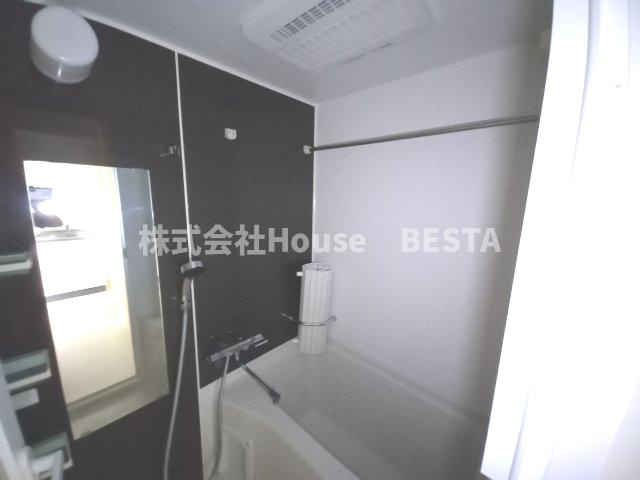 アドバンス神戸アルティスの浴室