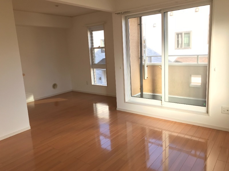 ビューパレス富士見ヶ丘Bの居間・リビング