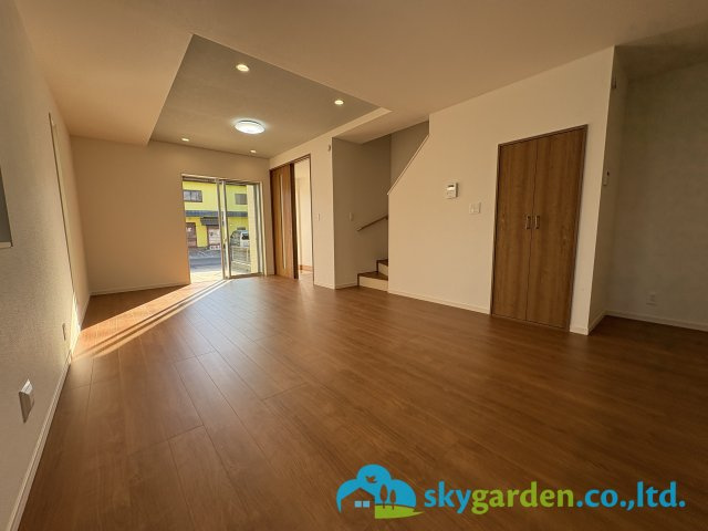 茅ヶ崎市香川4丁目　新築戸建　全3棟3号棟の居間・リビング