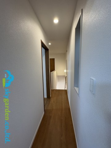茅ヶ崎市香川4丁目　新築戸建　全3棟3号棟の内装|2階の廊下