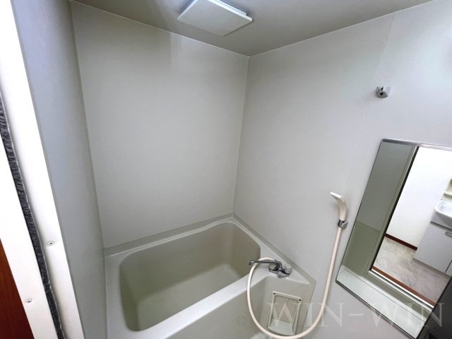 ブロードタウン神野 Ⅱ D棟の浴室