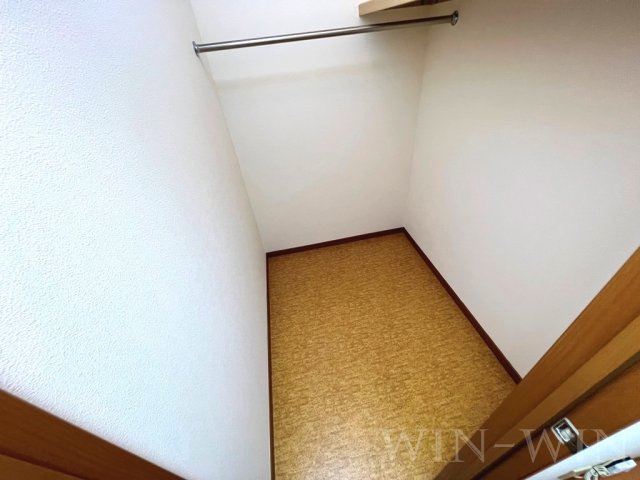 ブロードタウン神野 Ⅱ D棟の収納