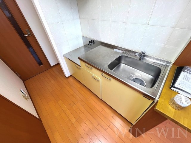 ブロードタウン神野 Ⅱ D棟のキッチン