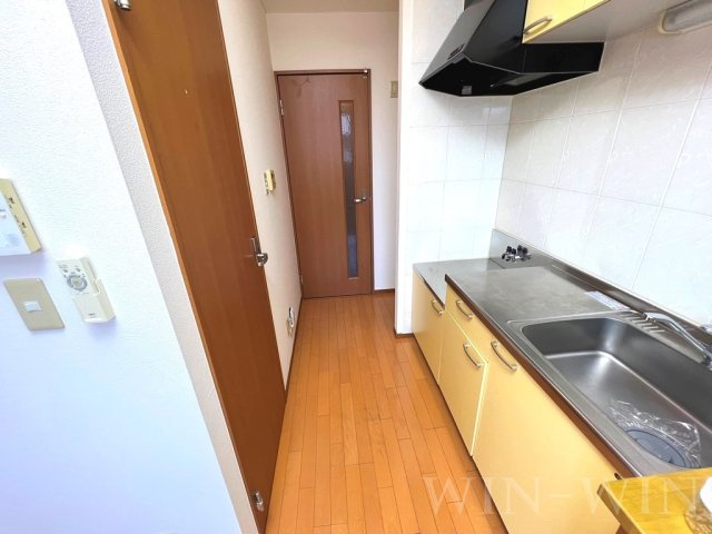 ブロードタウン神野 Ⅱ D棟のキッチン