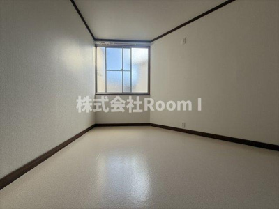 【洋室】 | 中浜3丁目貸家 | 使い勝手のいい洋室です