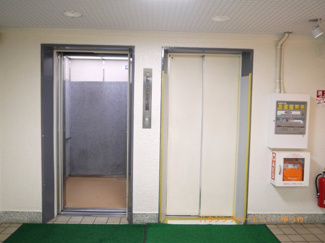 【その他共用部分】 | 忙しい朝にも安心、エレベーターが２基設置されています！