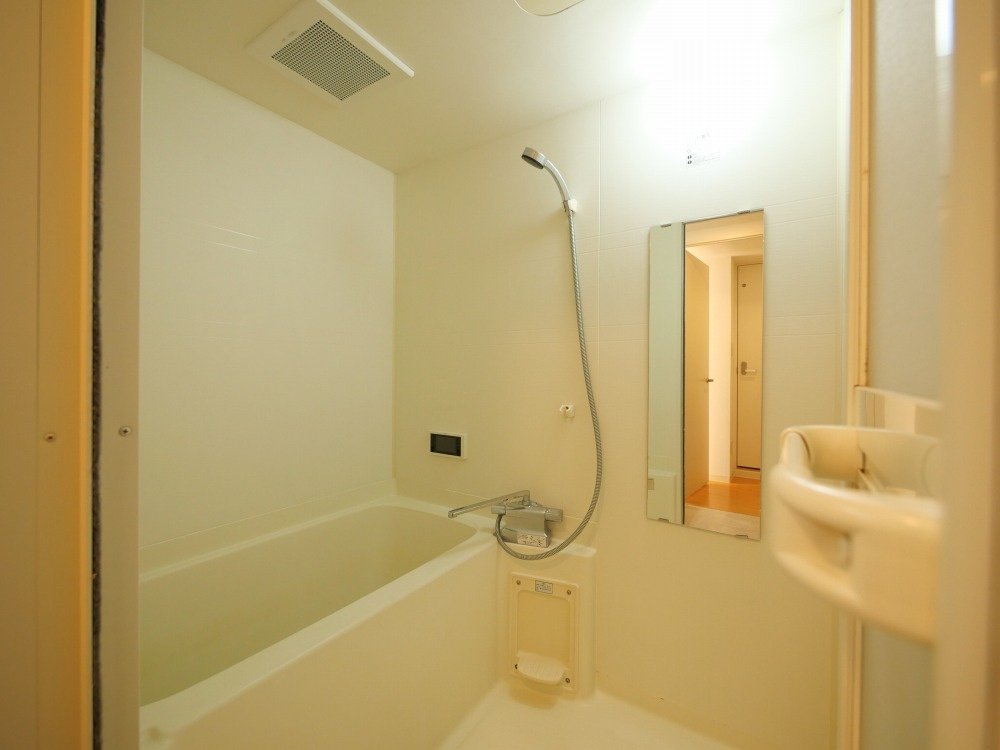 アーデンタワー立売堀の浴室