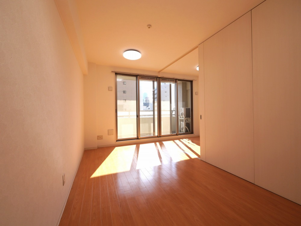 アーデンタワー立売堀の居間・リビング