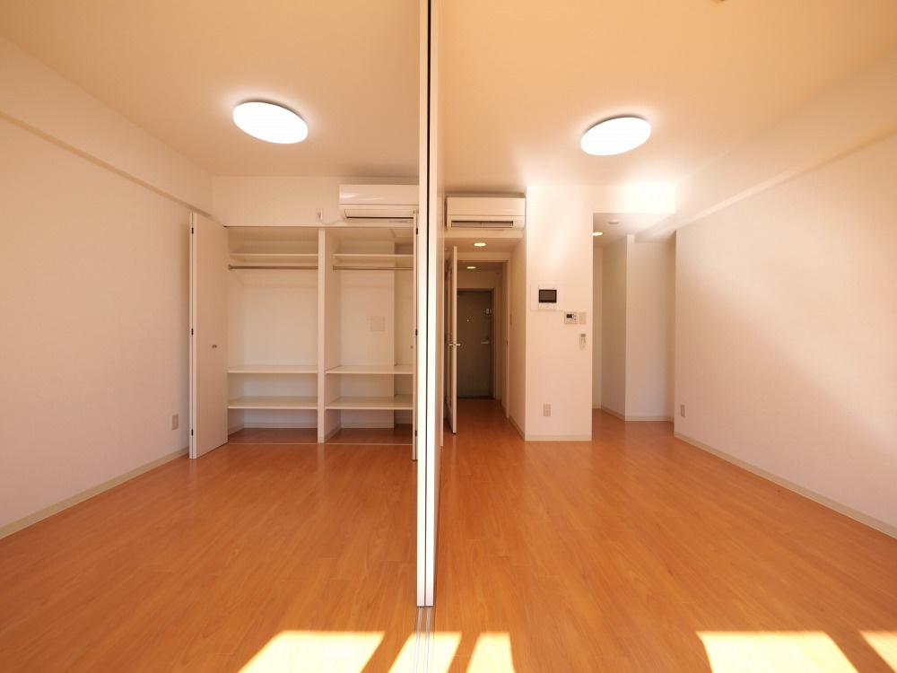 アーデンタワー立売堀の居間・リビング