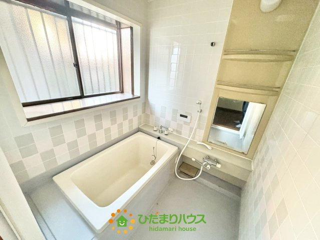 幸手市東4丁目　中古一戸建て　の浴室|2025年12月8日撮影