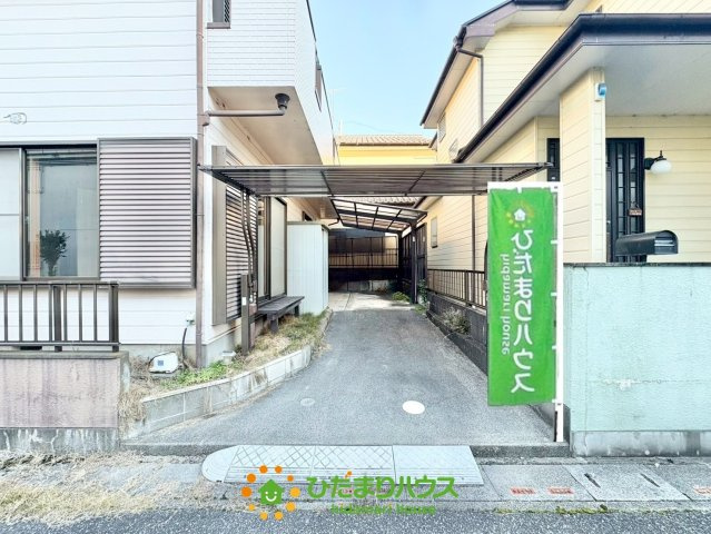 幸手市東4丁目　中古一戸建て　の駐車場|2025年12月8日撮影