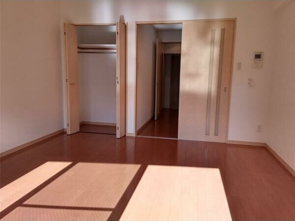 ル・シャンパーニュの収納