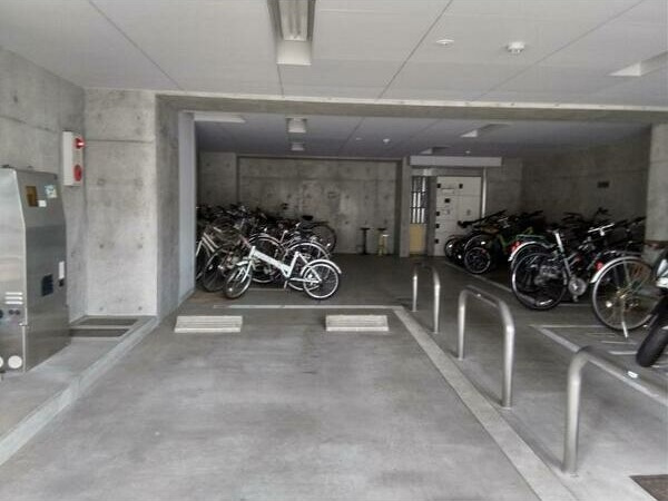 ル・シャンパーニュのその他