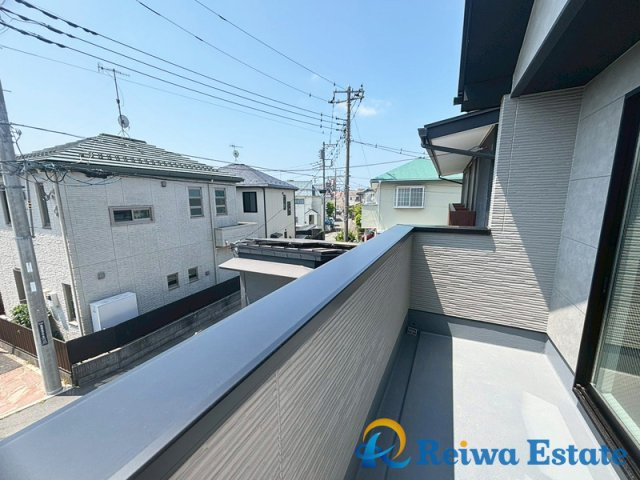 新築戸建　茅ヶ崎市東海岸北5丁目のバルコニー|良く乾く南向きのバルコニー