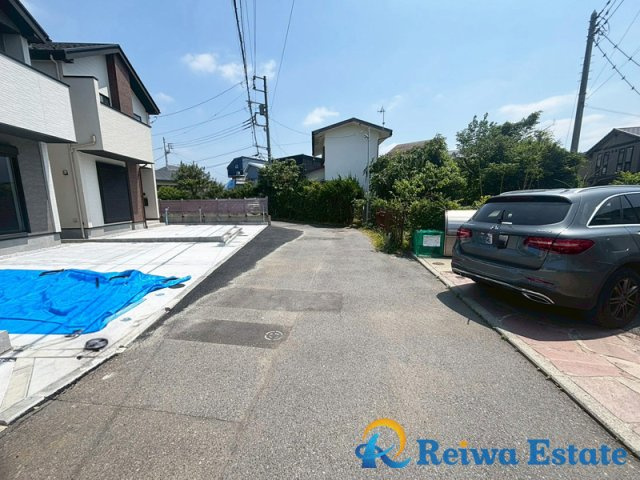 新築戸建　茅ヶ崎市東海岸北5丁目の前面道路含む現地写真|ちょっとした買い物に便利な【 ローソン 茅ヶ崎東海岸北店】まで約400ｍ