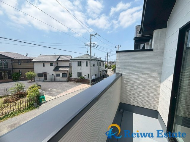 新築戸建　茅ヶ崎市東海岸北5丁目のバルコニー|バルコニーと面したお部屋は暖かな光とさわやかな風が届きます。