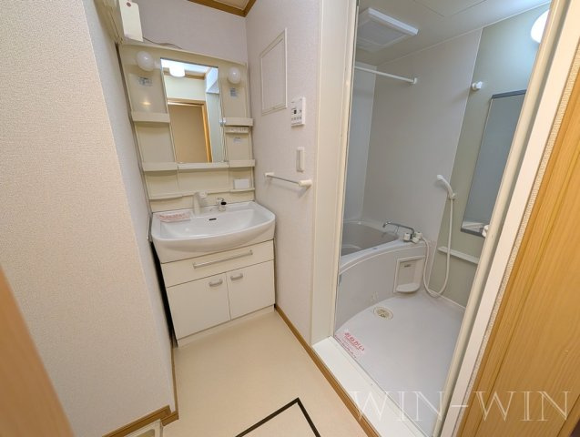 フロラシオン 草間の洗面所